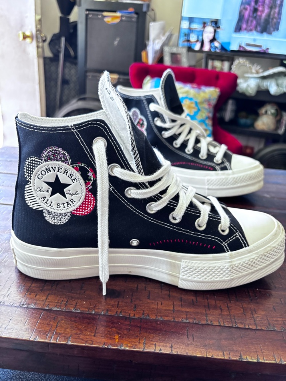 Converse Chuck Taylor All Star Lift High Top Black Patch Women’s Size 9